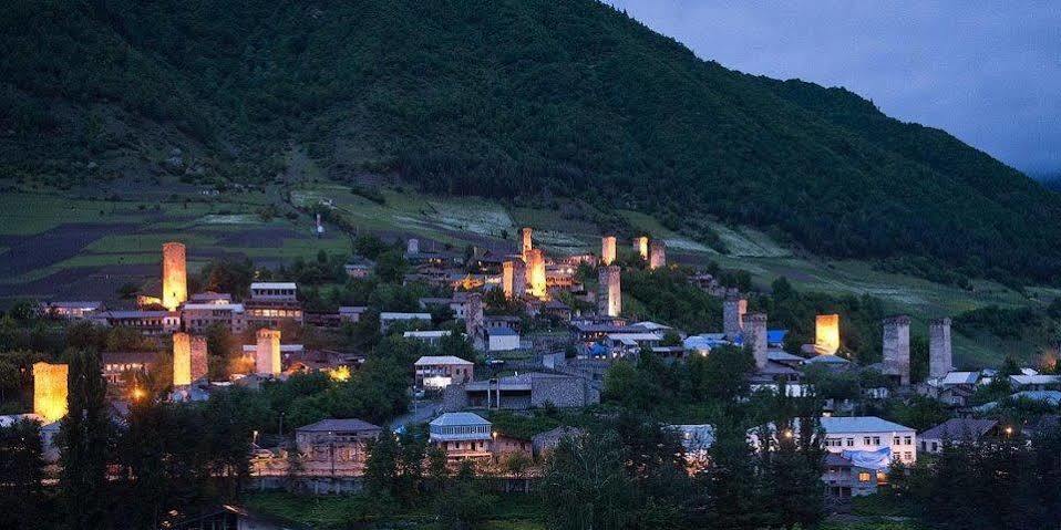 Hotel Kutaisi Globus Kültér fotó